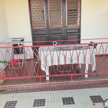 Appartement Charmant A Fort De France 55 M² Proche Centre Ville Ngoại thất bức ảnh