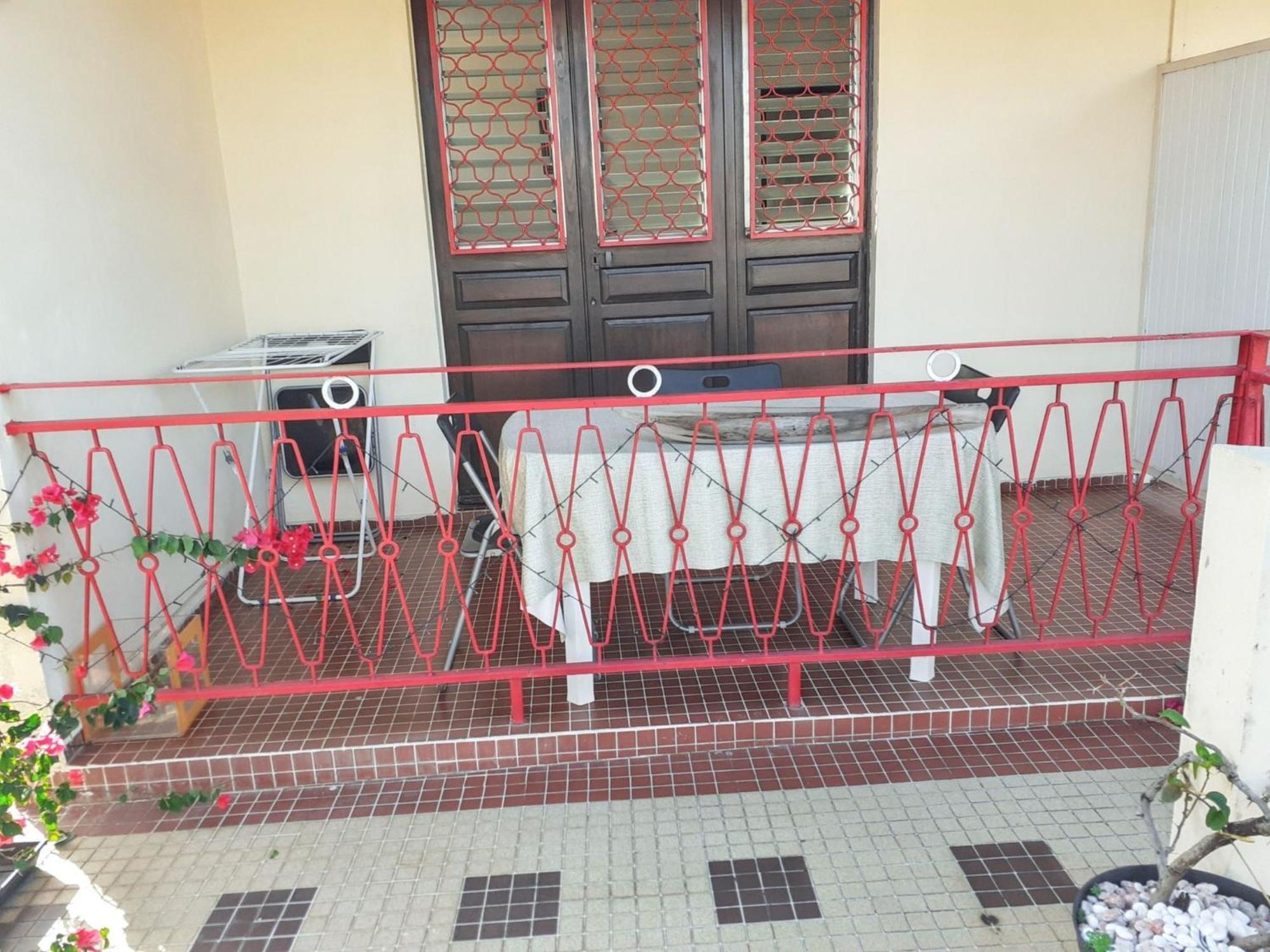 Appartement Charmant A Fort De France 55 M² Proche Centre Ville Ngoại thất bức ảnh